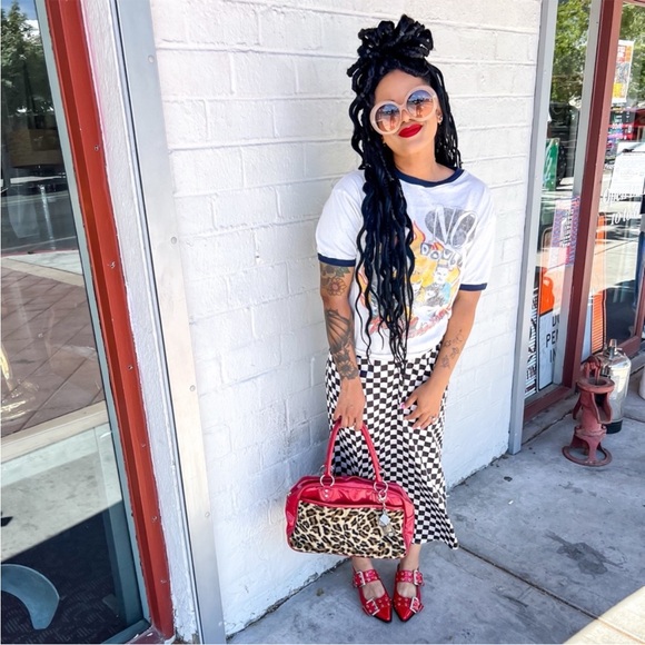 Vintage Style Oversized Sunglasses - Picture 6 of 8